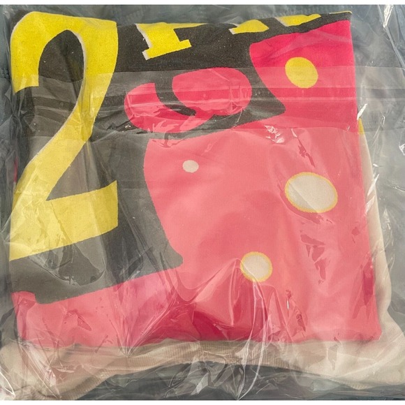 Madeworn Shirt Adult XS 2PAC Tupac Oversized Multicolor Stretch NWT - Picture 4 of 7